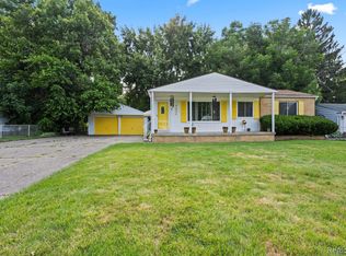 4436 Carmanwood Dr, Flint, MI 48507