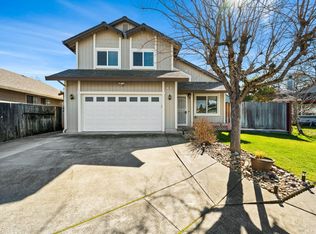 116 Cricket Ct, Windsor, CA 95492