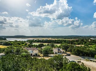 5103 Country Club Dr, Leander, TX 78645