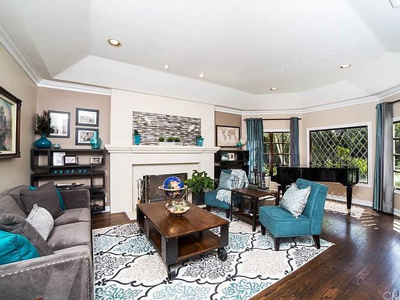 5th image of 10234 Deerfield Ln