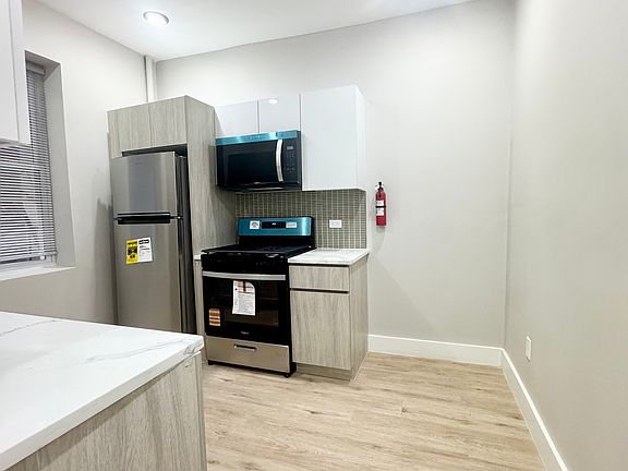 4th image of 5008 Palisade Ave #5AAA