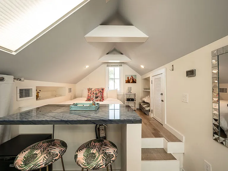 715 Chapman Ln — Photo 38
