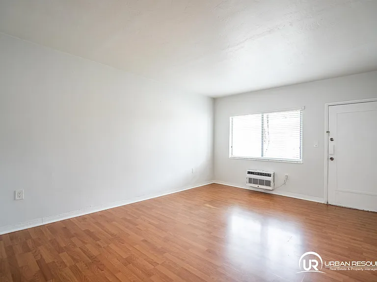 7315 Harding Ave #15 — Photo 7