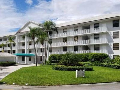 3526 Whitehall Drive #206, West Palm Beach, FL, 33401