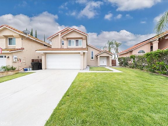 5th image of 24687 New Haven Dr