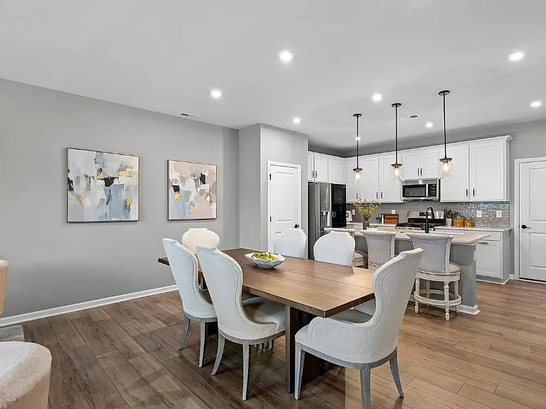 118 Berkeley Ave #D — Photo 1