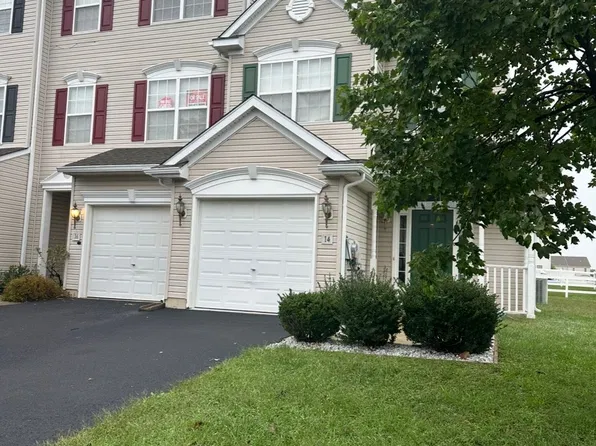 16 Harrowgate Dr, Smyrna, DE 19977