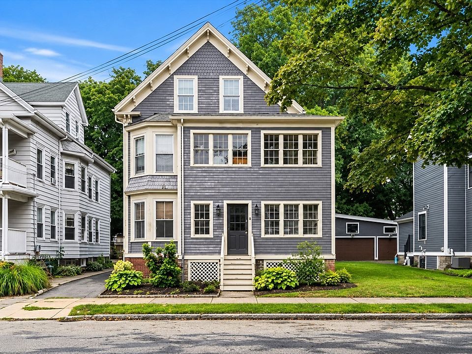 1st image of 319 Lafayette St #1