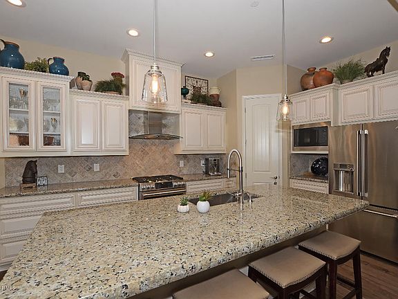 3rd image of 1487 Sierry Springs Dr
