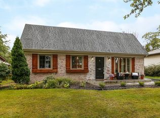 121 Thackeray Dr, Bolingbrook, IL 60440
