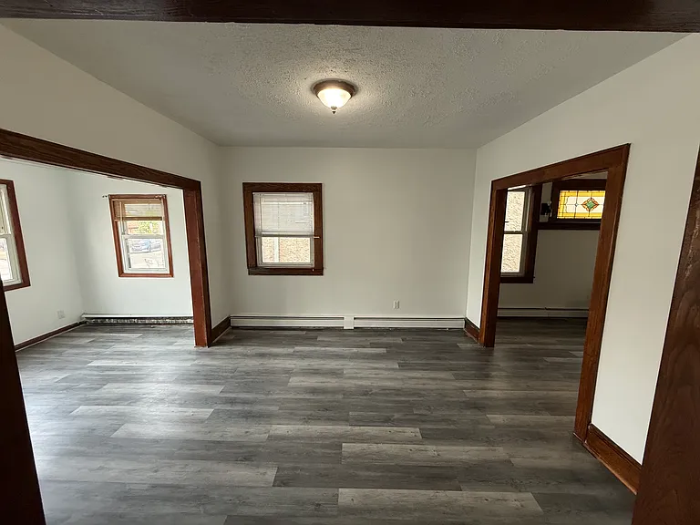 1017 North Ave — Photo 2