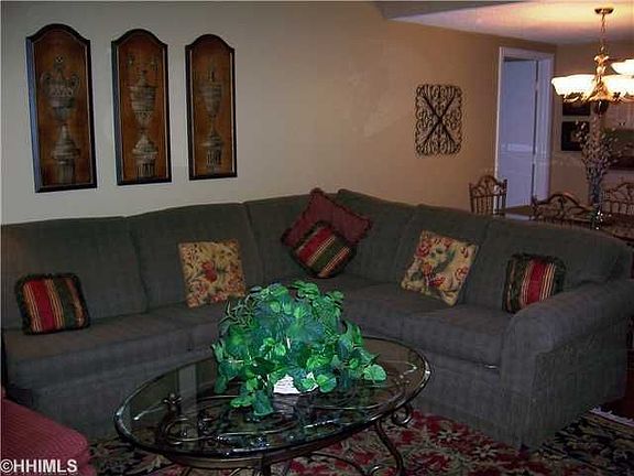 5th image of 3 Grasslawn Ave