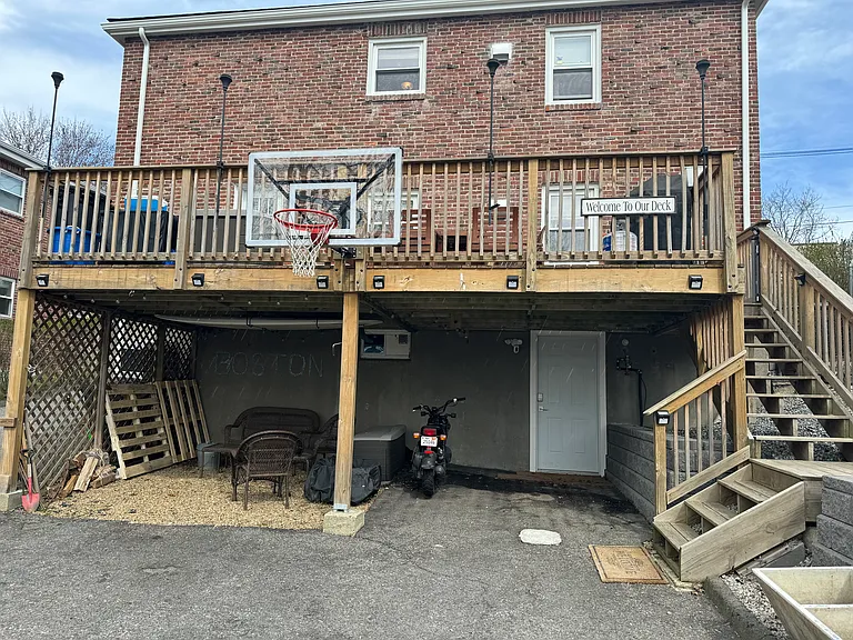 171 Foster St #B — Photo 25