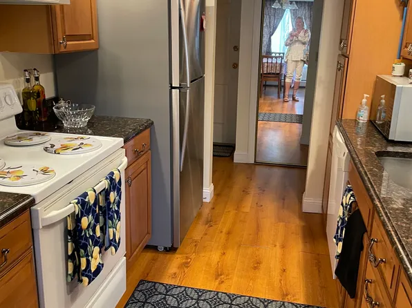30 Rollingwood Drive #30, Brookfield, CT 06804