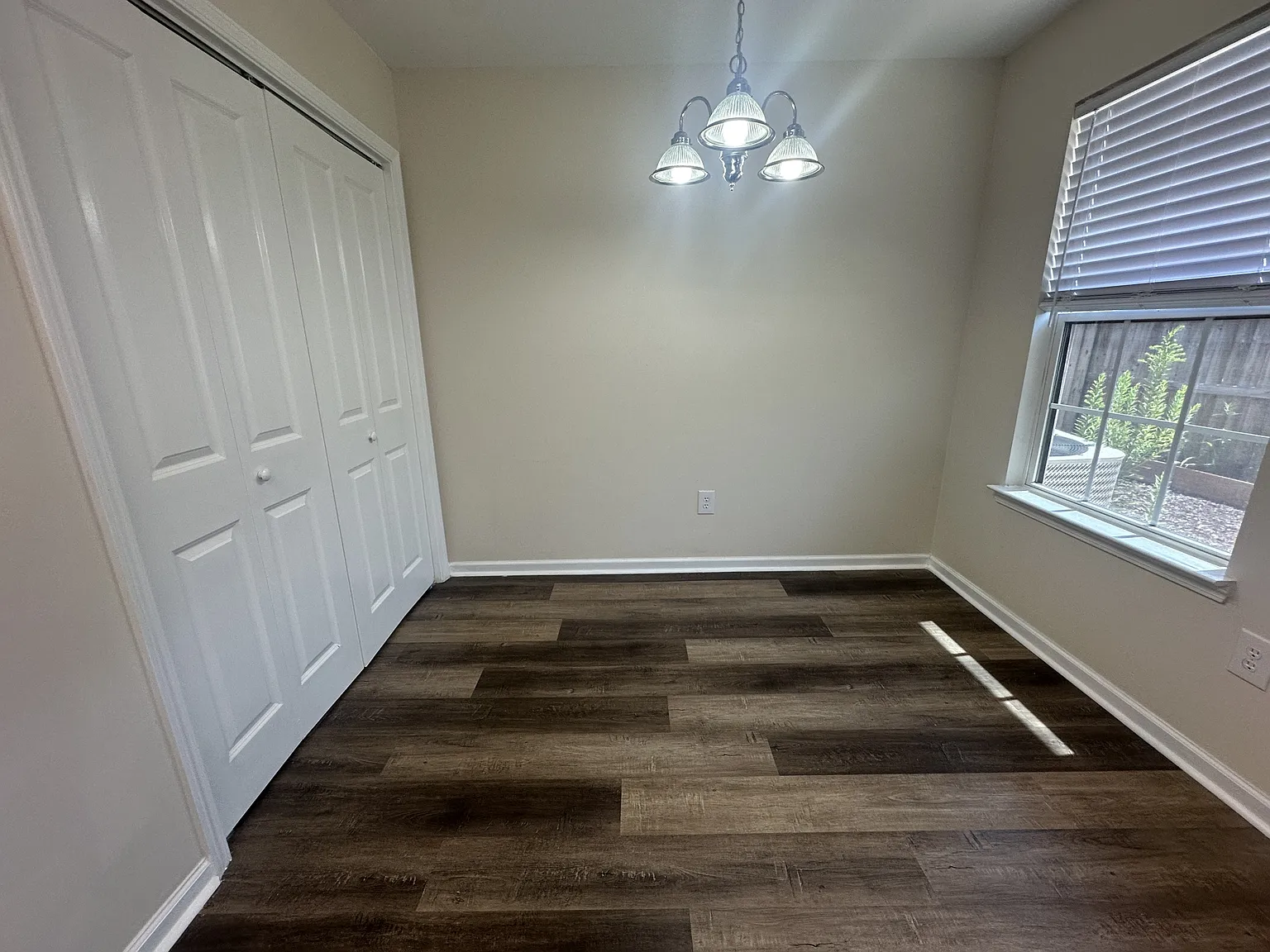 136 Harvest Court Unit 102 - 1 — Photo 3