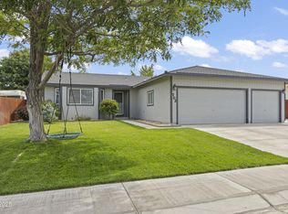 702 Todd Ct, Fernley, NV 89408