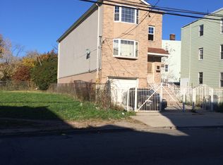482 15th Ave, Newark, NJ 07103