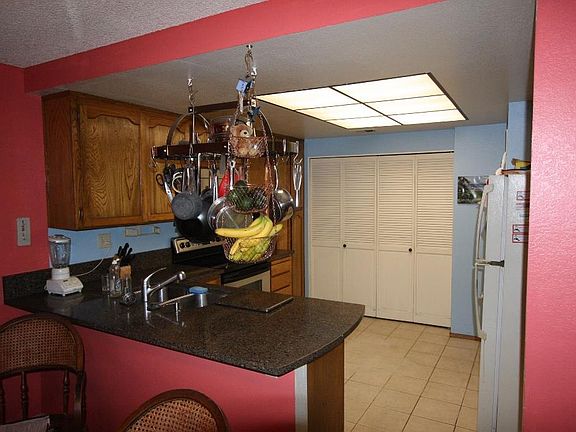 5th image of 4794 Lago Vista Cir