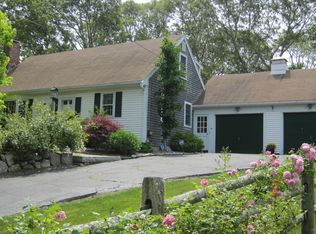 52 Sippewissett Rd, Falmouth, MA 02540