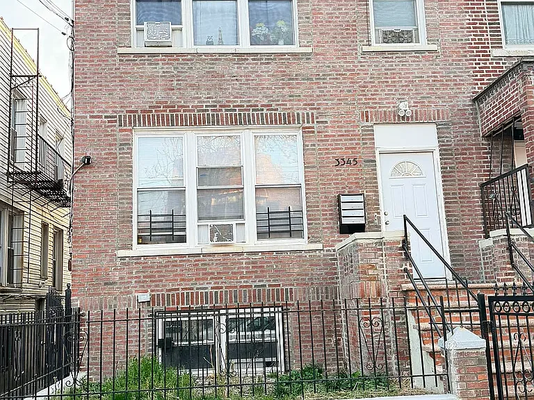 3345 Fish Ave #2B — Photo 1