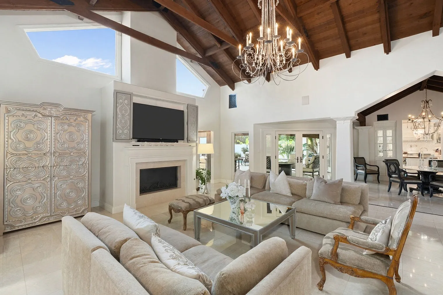 3 bed, 3.0 bath, $11,517 — Photo 1