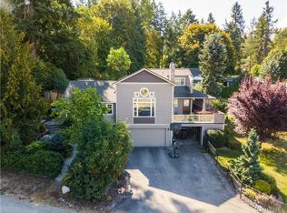 1217 Walnut Ln, Steilacoom, WA 98388