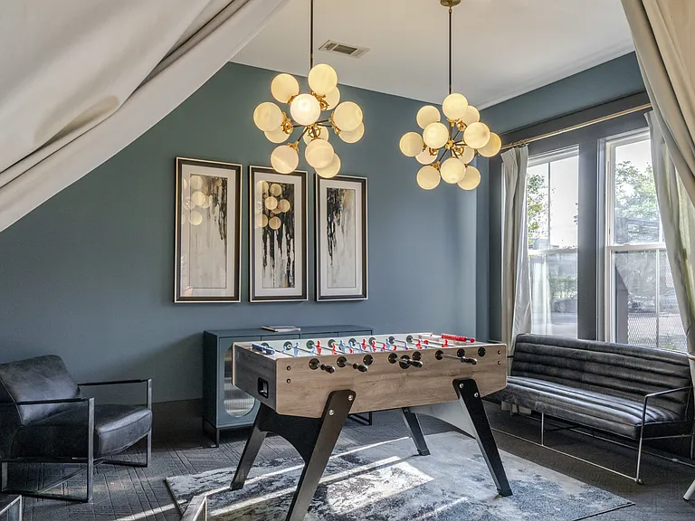 Bluebird Row Apartments — Photo 9