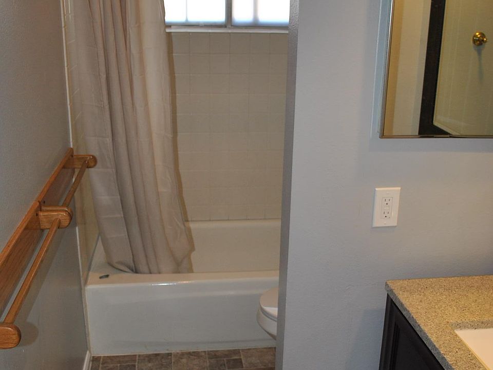 Main floor bathroom