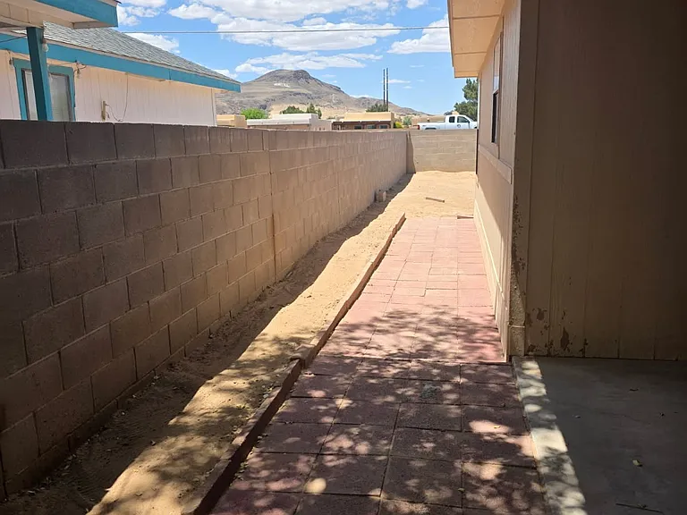 1153 Camino Del Rey Dr — Photo 11
