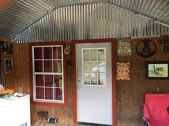 5th image of 1024 Nursery St