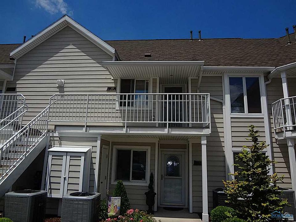 1st image of 414 Portside Dr