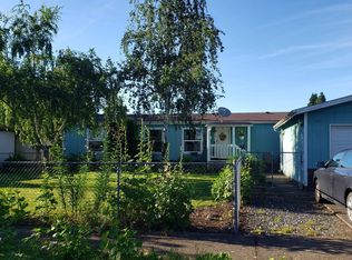 352 Scotts Glen Dr, Springfield, OR 97477