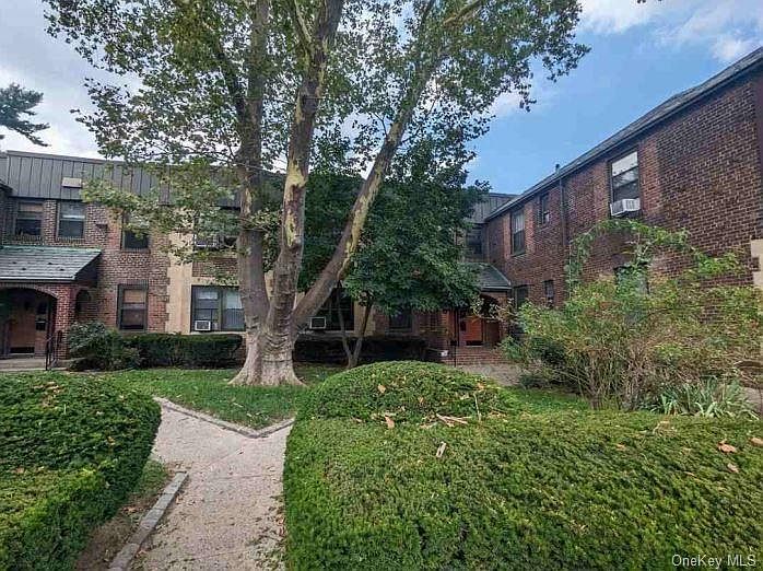 Garden Bay Manor 7711 Ditmars Blvd East Elmhurst NY Zillow