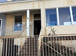643 37th St, Union City, NJ 07087