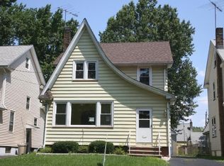719 Woodland Ave, Roselle Park, NJ 07204