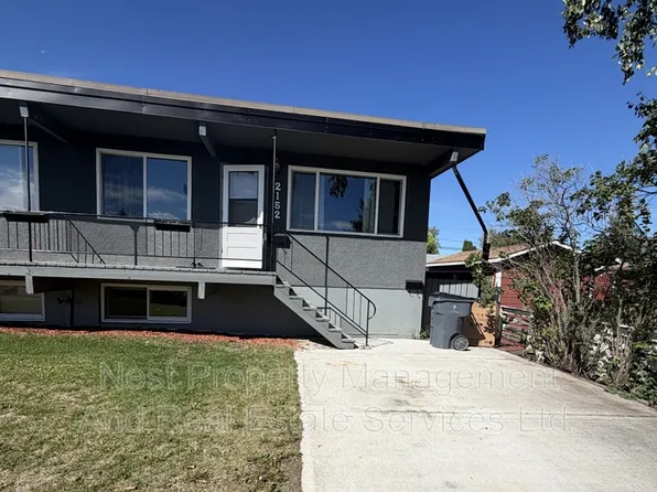 2152 McBride Cres #B, Prince George, BC V2M 1Z6