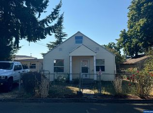 312 Berkley Ave, Molalla, OR 97038