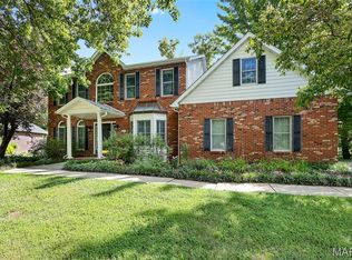 211 Burns Farm Blvd N, Edwardsville, IL 62025