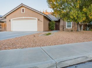 630 Pinon Ct, Ridgecrest, CA 93555