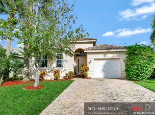 697 NW Stanford Ln, Port Saint Lucie, FL 34983