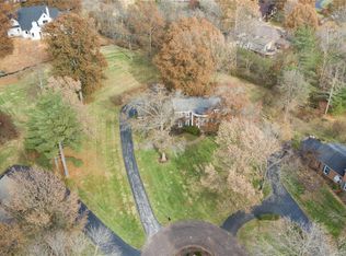 1982 Karlin Dr, Saint Louis, MO