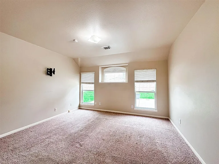 11815 Champions Grove Ln — Photo 8