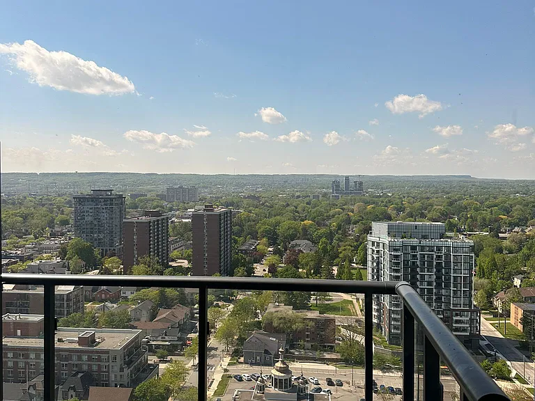 2075 Lakeshore Rd #2202 — Photo 11