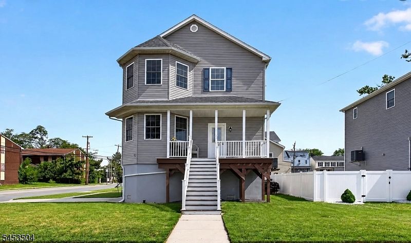 1st image of 120 S ROSEWELL AVENUE