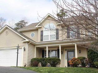 542 Rolling Valley Ct, Charlottesville, VA 22902