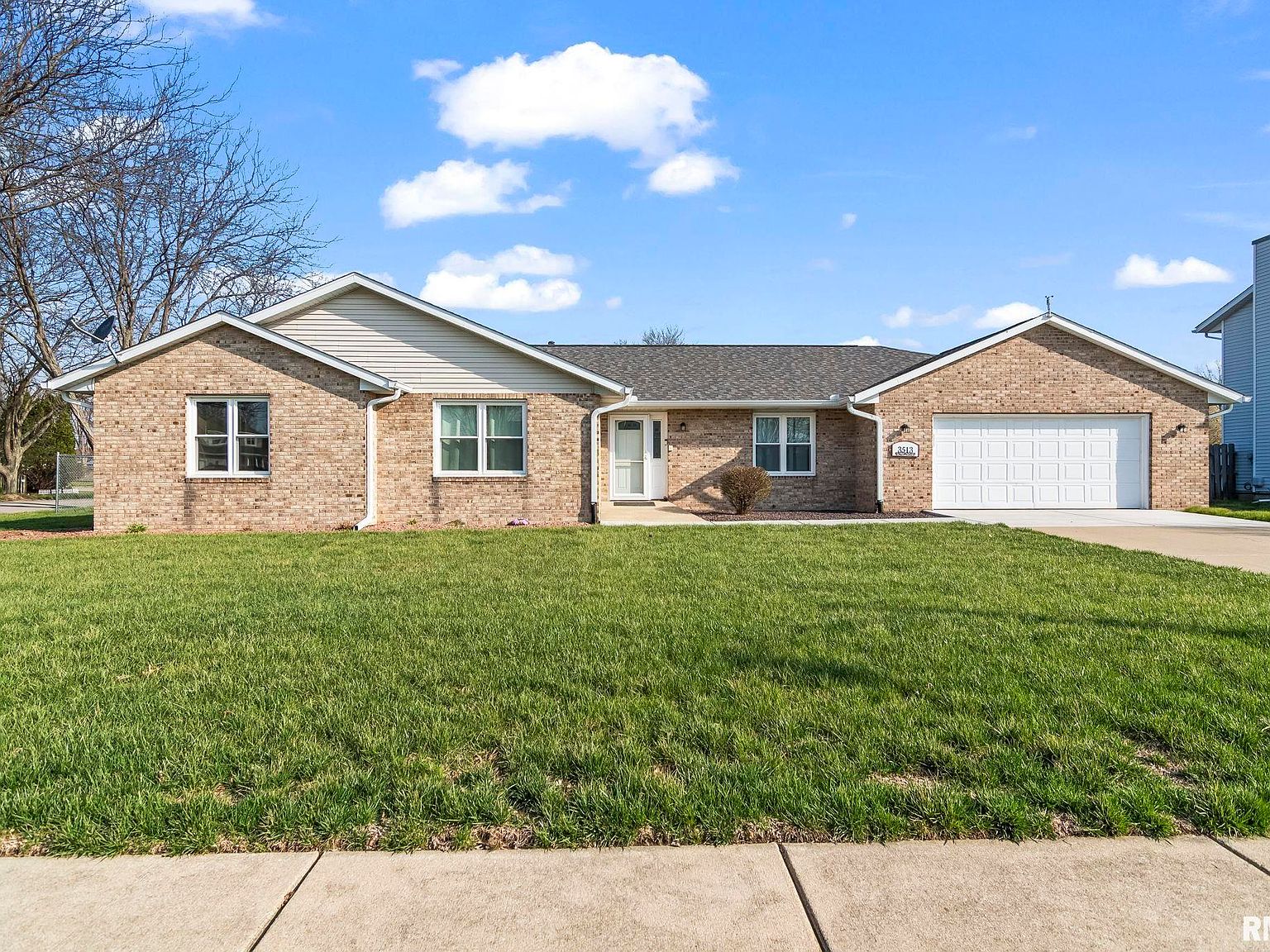 3513 Crystal Lake Dr, Springfield, IL 62711 | Zillow