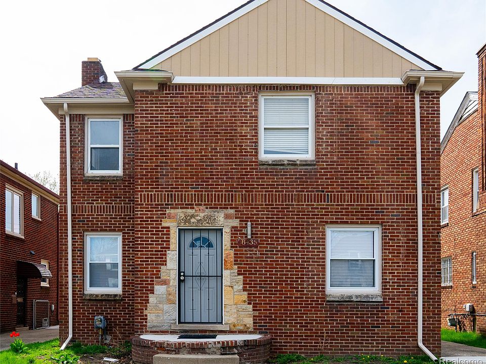 1st image of 18435 Sorrento St