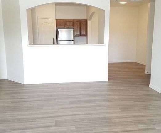 4th image of 2785 S Eagle Dr #G-207