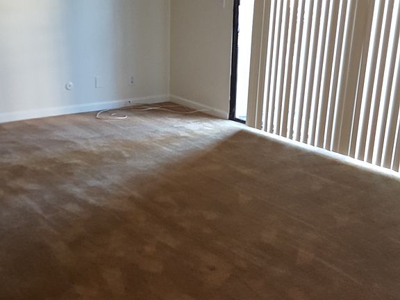 3rd image of 4438 56th St