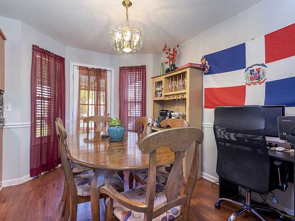 4th image of 3221 Tabby Dr